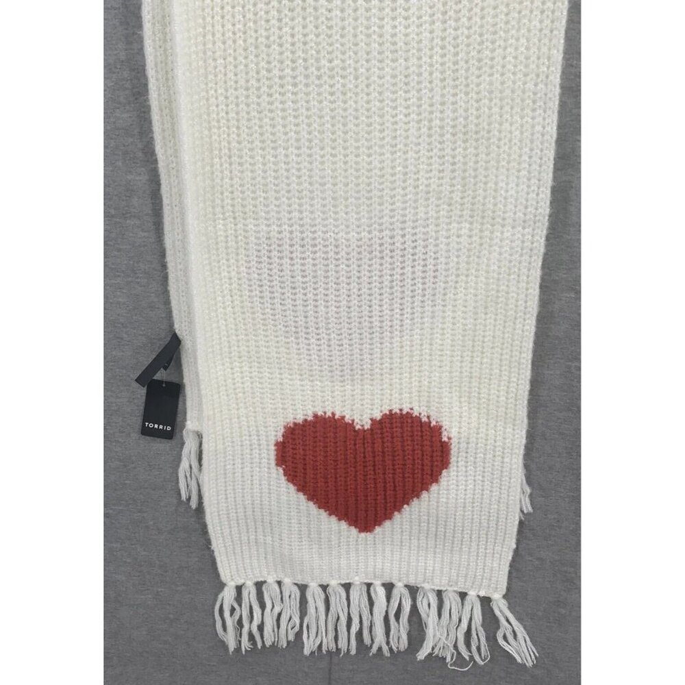 Torrid Scarf Women's Heart Printed Knit  Ivory Size 15"X92.5" NWT - Picture 3 of 4